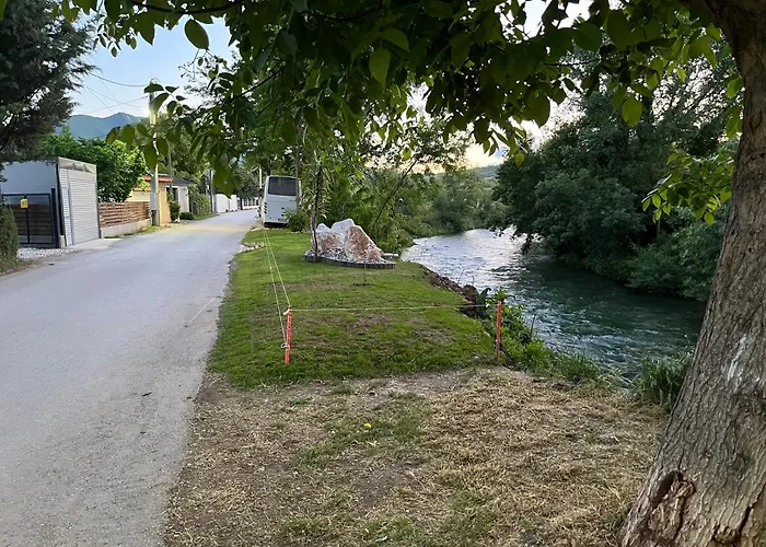 Rivers Fisherman Camp Camping Skopje